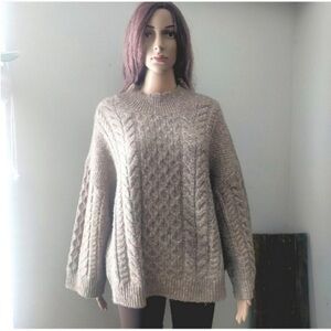Calvin Klein sweater Beige Chunky Cable Knit Long Sleeves  high neck
